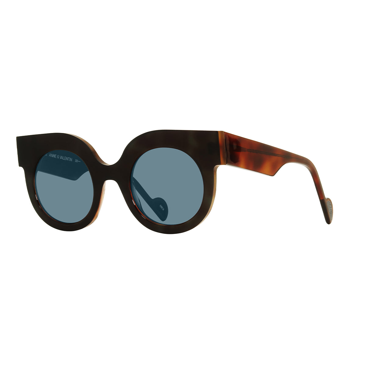 Anne & Valentin SASKIA 22D23